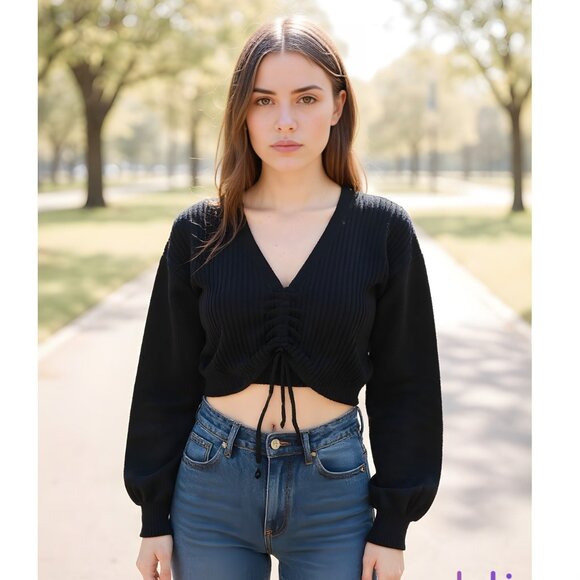 Black V-Neck Cropped Sweater top with Adjustable middle Length - Picture 1 of 10